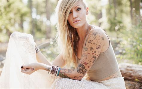 Blonde Tattoo Piercing Face Park Autumn Wallpaper Coolwallpapersme