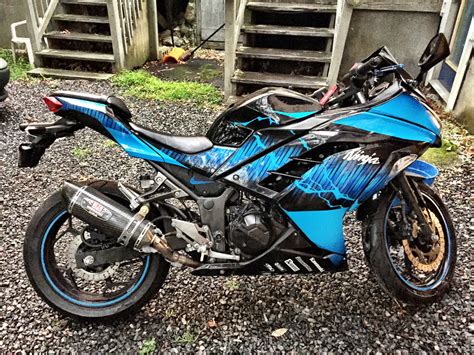 2014 Kawasaki Ninja 300 Electric Blue No Reserve