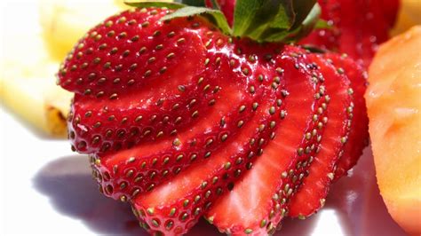 Wallpaper Fruit Strawberries Strawberry 2560x1440 Px Produce
