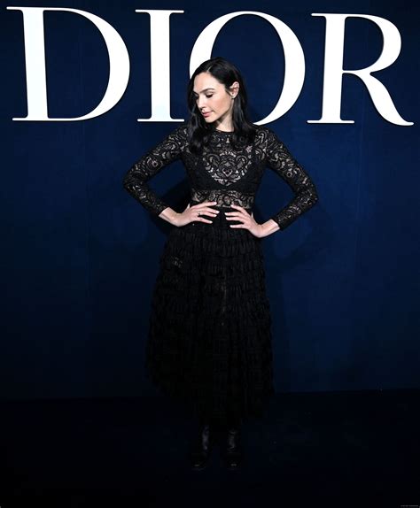 Gal Gadot In The Christian Dior Womenswear 2023 At Paris 15 Best Images • Gal Gadot News