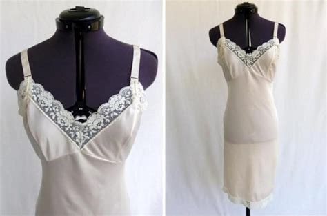 Vintage 60s Full Slip In Beige Tan Nylon With Lace Trim Size 32