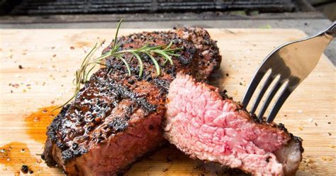 How To Cook A Juicy Tender Boneless Strip Steak Ny
