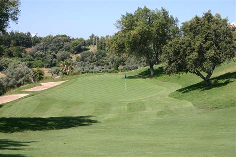 Named for saint clare of assisi. Santa Clara Golf Marbella