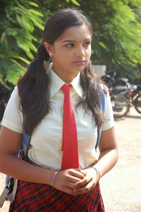 Indian School Girls Hot Photos