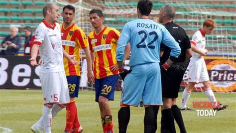 Tutte le ultime news sul lecce calcio: Calcio scommesse, l'appello del Lecce per il ripescaggio