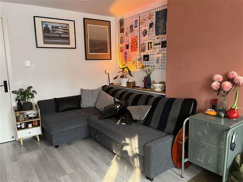 Seeking Advice: Elevating our Living Space : r/femalelivingspace