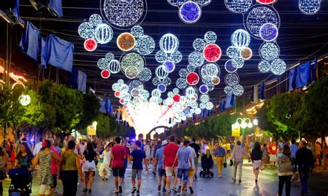 Malaga offers a good choice of accommodation to suit all tastes and pockets. Malaga Fair, enjoy and fully experience the Feria de Malaga