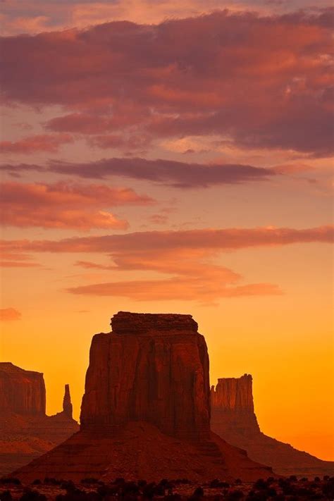 Sunset Monument Valley National Tribal Park Arizona Amazing