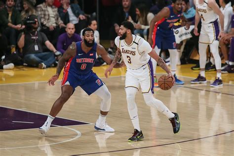 Links to detroit pistons vs. Lakers Welcome The Pistons To A Block Party in 106-99 Win ...
