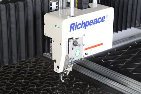 Richpeace Automatic Non Stop Sewing Machine Apparel Technology