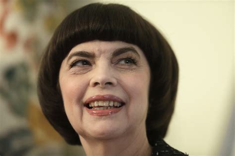 Elle Se Sait Attendue Mireille Mathieu A La Trouille De Se Produire