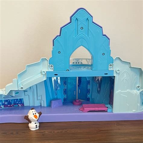 Toys Fisher Price Little People Disney Frozen Elsas Ice Palace Castle