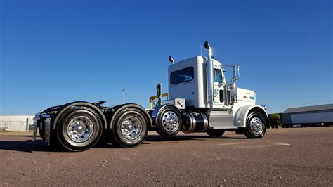 389 Daycab Extended Cab Peterbilt Of Sioux Falls