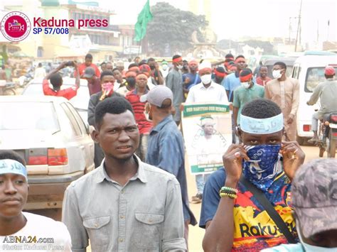A najeriya, kotu a jihar kaduna, ta wanke jagoran 'yan shi'a sheikh ibrahim zakzaky daga dukkan. Photos : marche de protestation pacifique « Free Zakzaky ...