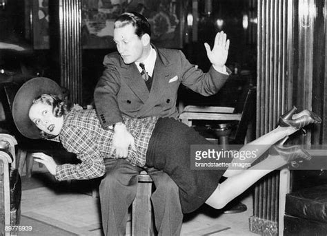 Thornton Freeland Gives His Wife June Clyde A Spanking Photograph