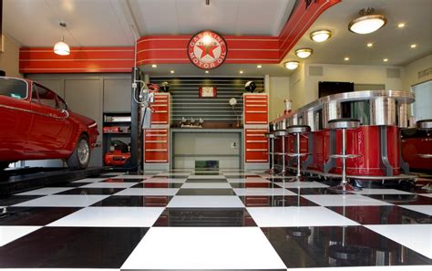 Outstanding Color Ideas To Make Your Garage Exceptional Custom Garage