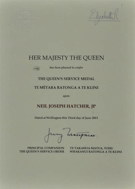 queen s service medal certificate 2013 hawke s bay knowledge bank
