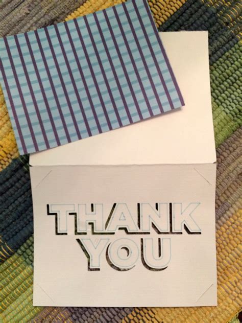 Learn to make handmade greeting cards with your cricut cutting machine. Real Girl's Realm: How To Make a Thank You Card With Cricut Pens