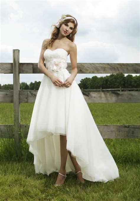 21 Top Concept Country Themed Wedding Dresses