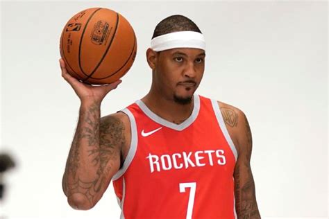 Carmelo kyam anthony, son of carmelo iriarte and mary anthony, was born in 1984 in brooklyn. Carmelo Anthony Stats, News, Videos, Highlights, Pictures ...