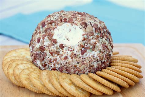 Blue Cheese Ball With Bacon Kitchen Divas
