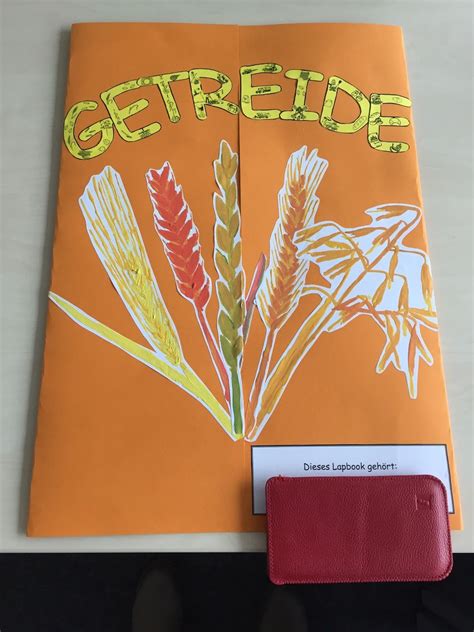 Lapbooks werden in den usa häufig im unterricht der elementary schools im rahmen der ausein andersetzung mit einem sachthema lapbook vorlagen pdf wir haben 17 bilder über lapbook vorlagen pdf einschließlich bilder fotos hintergrundbilder und mehr. Lapbookbeispiel Getreide | Grundschule, Kunstunterricht ...