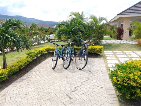 3 Bedroom 2 Bathroom Guest House For Rent In Ochi Rios St