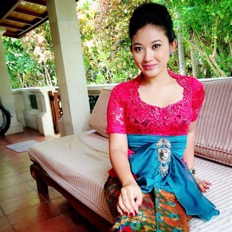 kebaya brukat kebaya bali kebaya dress indonesian kebaya indonesian girls brokat fabulous