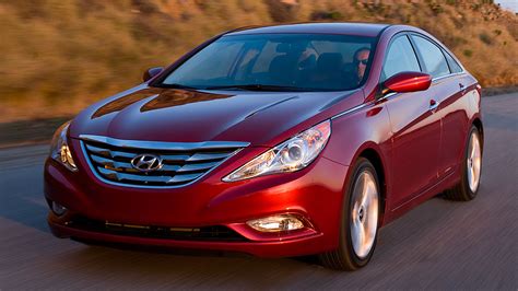 Our 2011 hyundai sonata se 2.0t almost hits the mark. 2011 Hyundai Sonata Sedans Recalled - Consumer Reports