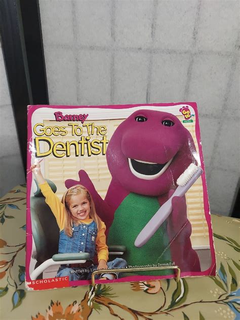 Barney Ser Barney Goes To The Dentist By Linda Cress Dowdy And Lyrick