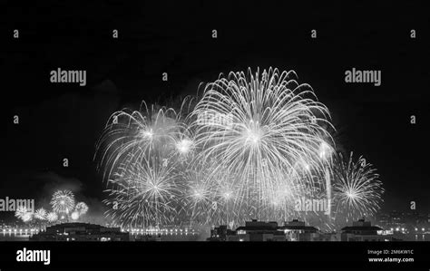 niterÓi rio de janeiro brazil 01 01 2023 night photo of the arrival of the new year