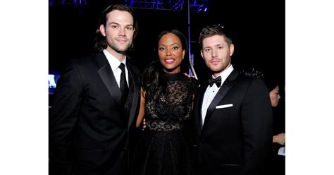 Host Aisha Tyler Took A Moment To Score A Photo With Jared And Jensen