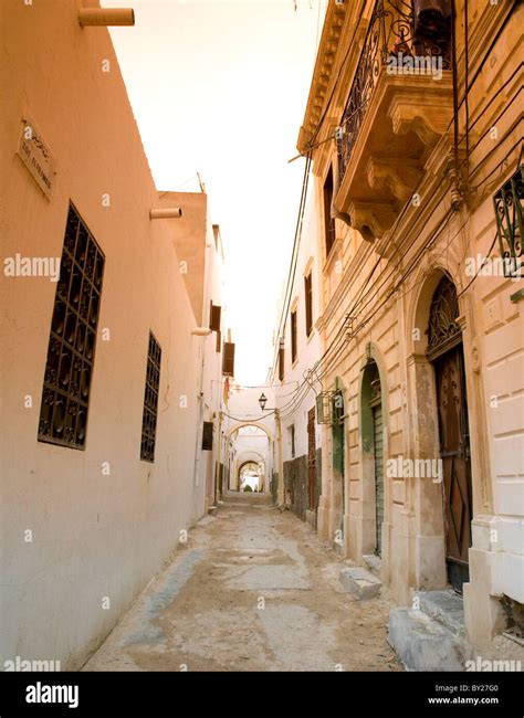 Tripoli Libia Una Tipica Strada Nel Centro Storico Della Vecchia