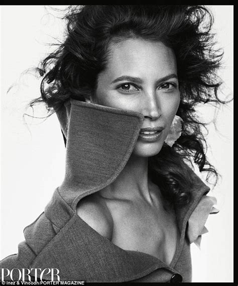 Christy Turlington 45 Looks Flawless As She Strikes A Series Of