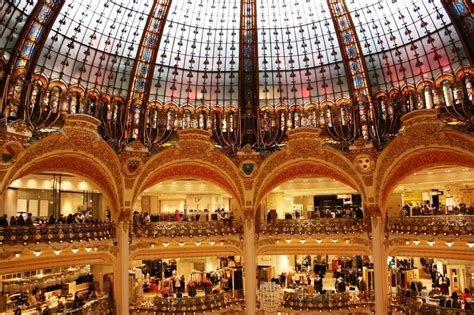 Paris Galeries Lafayette Pixabay 5006891920 — Travelpedia