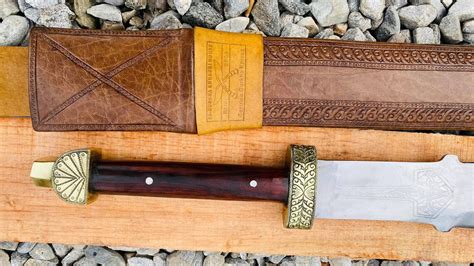 30 Blade Custom Handmade Viking Sword Egkh