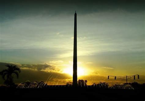 El mayor mercado virtual de américa latina, donde puedes comprar y vender de todo. Redoma "El Obelisco" - AREA METROPOLITANA DE MARACAY