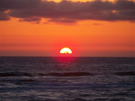 Sunset Over The Pacific Done Puestas De Sol Sol