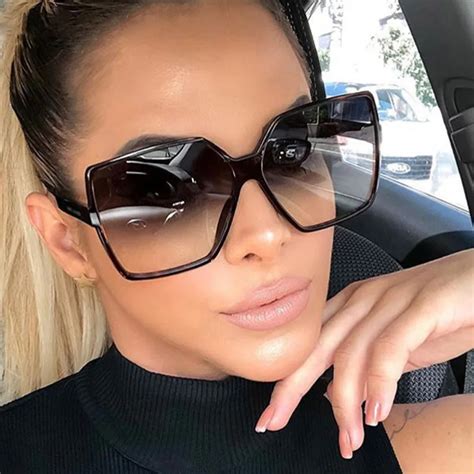 fashion sunglasses newest 2020 hottest women men luxury oversized sexy sunglasses elegant