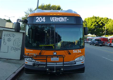 Metro Explores Private Partnership To Speed Up Vermont Avenue Transit