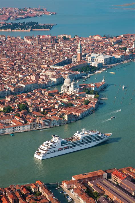 Celebrity Cruise Ship In Venice Italy Celebrity Cruise Ships Cruise