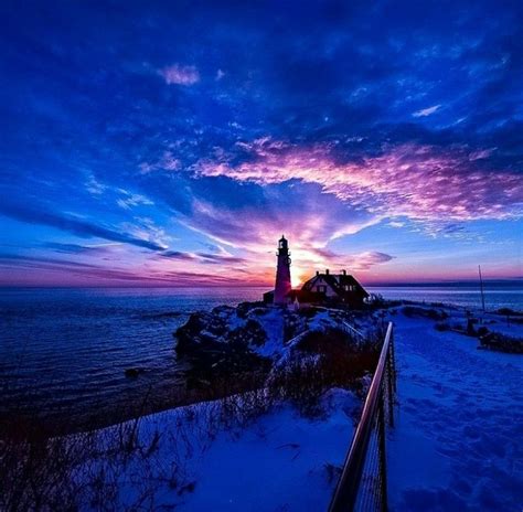 Pin By Phyllis Lovely On Maine Natural Landmarks Lighthouse New England