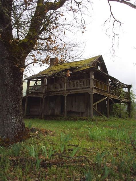Maybe you would like to learn more about one of these? Old house between Shady Cove and Gold Hill, Oregon ...