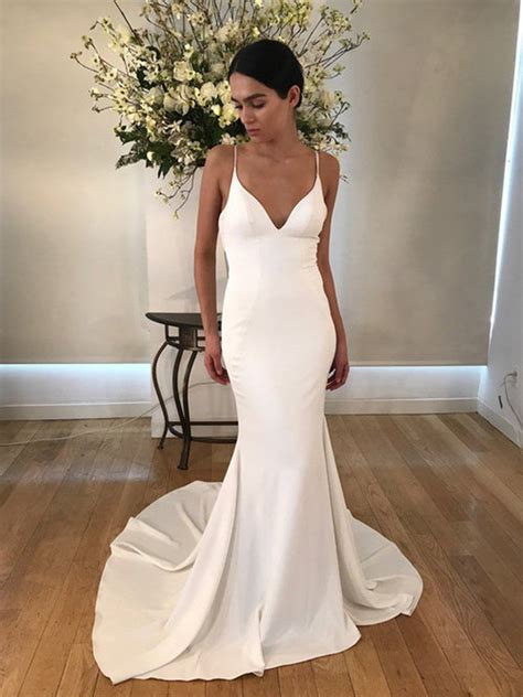 There are lots of cheap wedding dresses online for those who want to skip the bridal shop.you can who says your wedding dress has to be, well, a dress? Floor-Length V-Neck 3D Pullover Western Dress | Minimalist ...