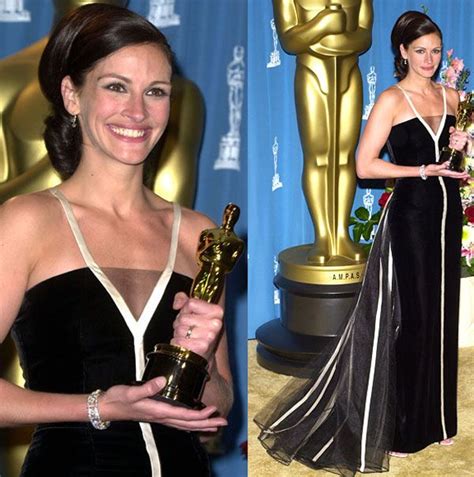 Julia Roberts Oscars Valentino 600×604 Julia Roberts Vintage