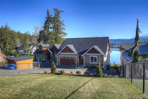 Clear Lake Lakefront Home With Full Mt Rainier View Washington