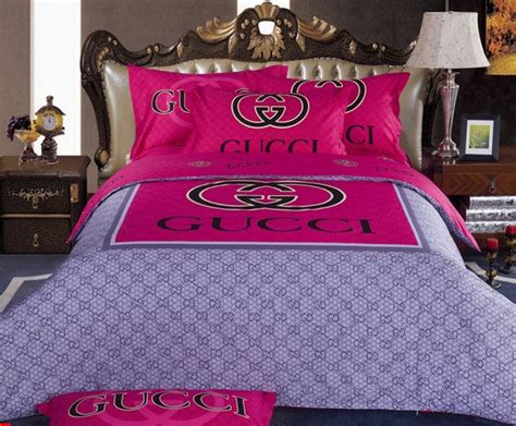 Range of bedding sizes available: Monis Bows N More - Gucci Full/Queen Duvet Set (2 ...