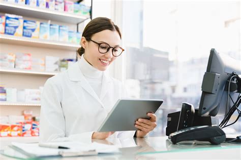 5 Beneficios De Trabajar En Una Farmacia Apotalent Conectamos