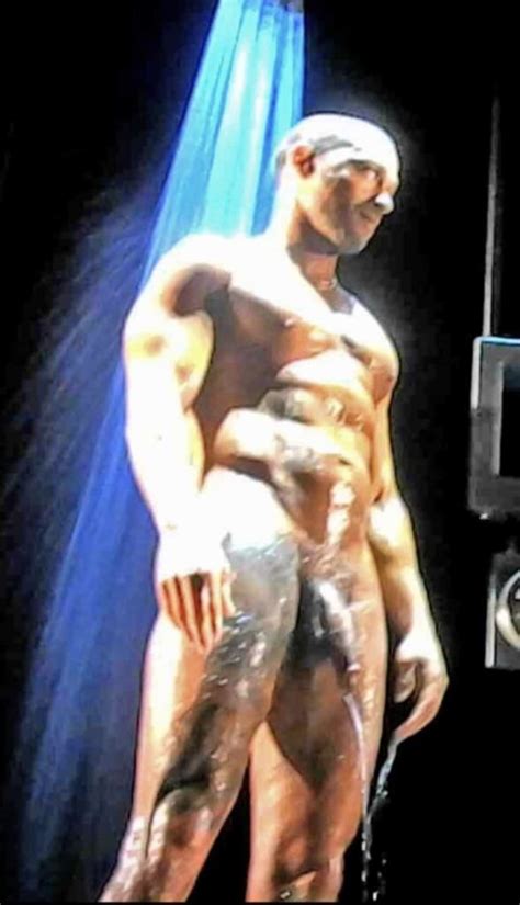 See Grey S Anatomy Hunk Jesse Williams Naked Wet In Broadway S Take