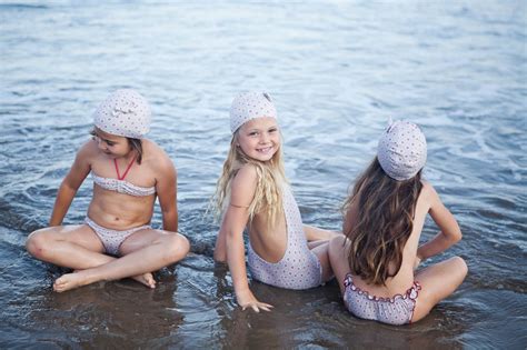 Bañador Bikini Culetin Estampado Niña Y Que Hacemos Con Los Niños En Verano
